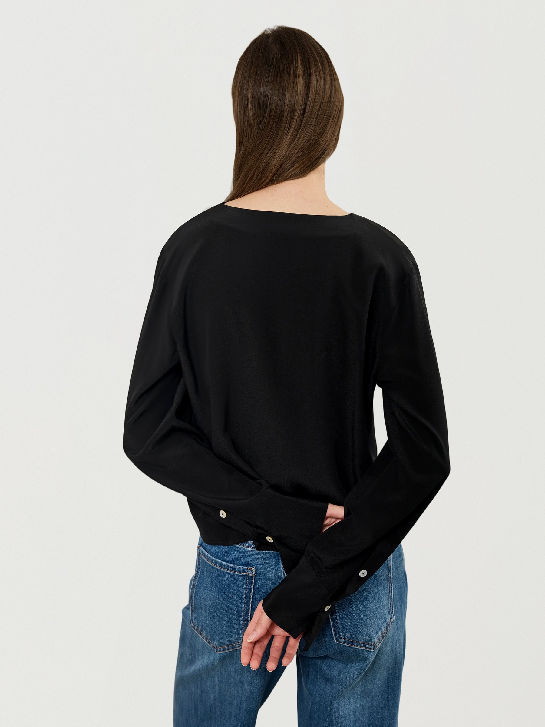 #Color_Black
