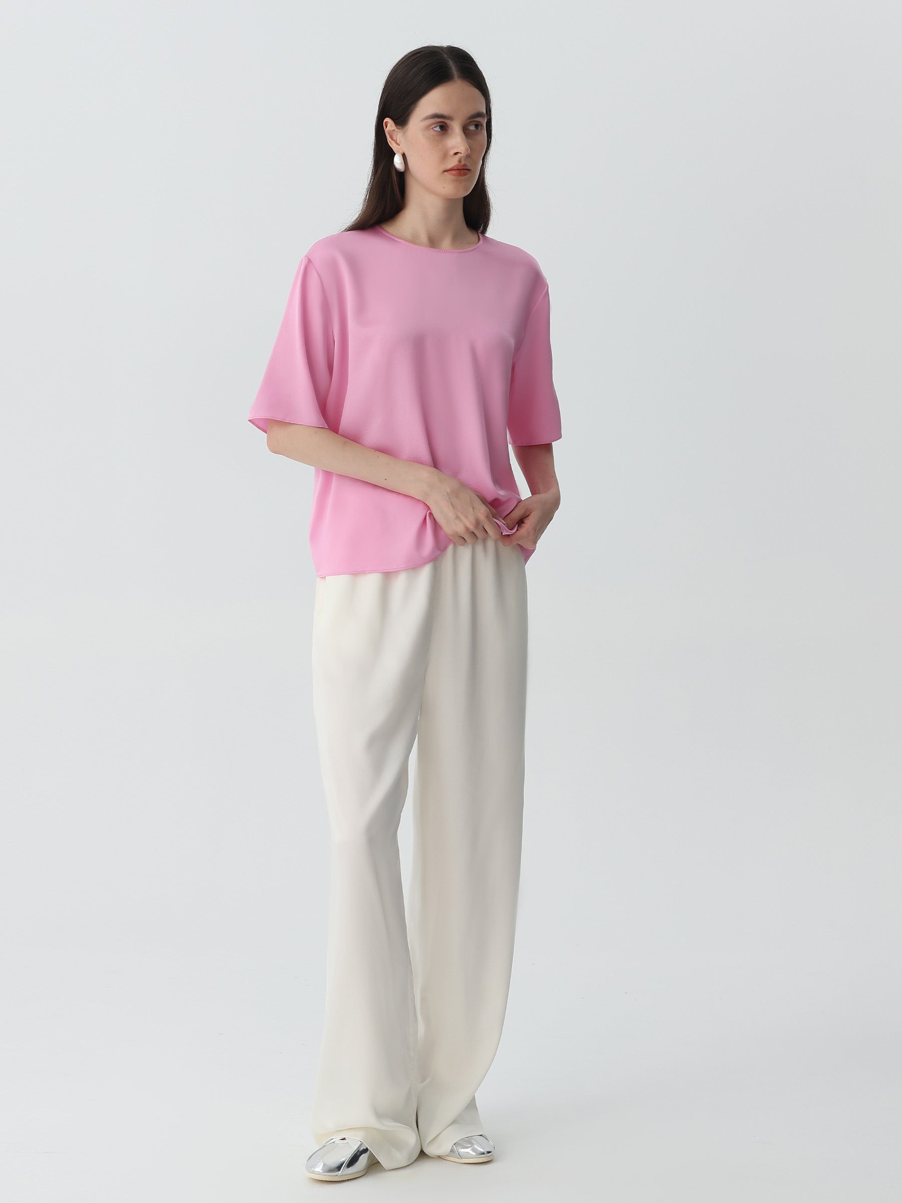 Round Neck Tee in Silk