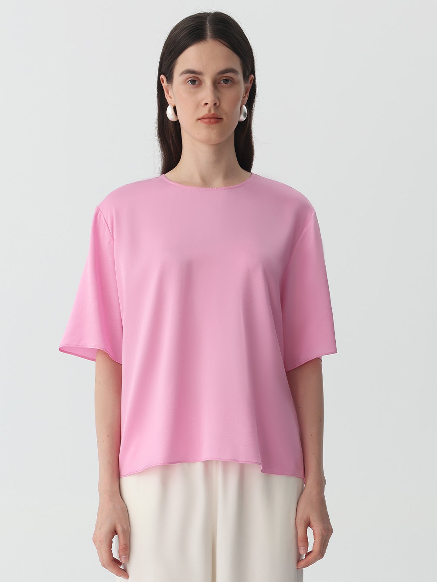 Round Neck Tee in Silk#color_Pink-Prism
