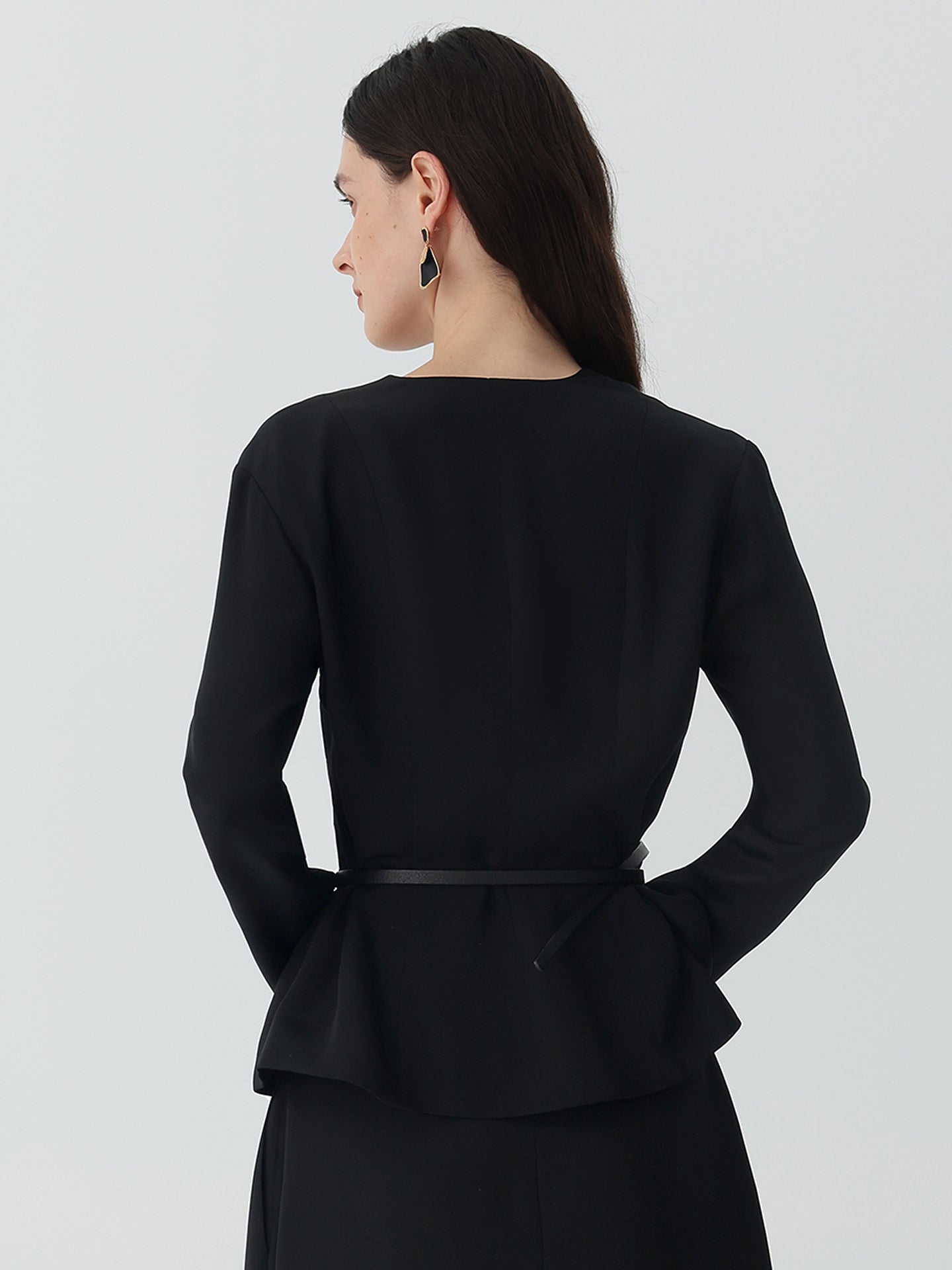V-Neck Heavy Silk Crepe Cropped Jacket #color_Black