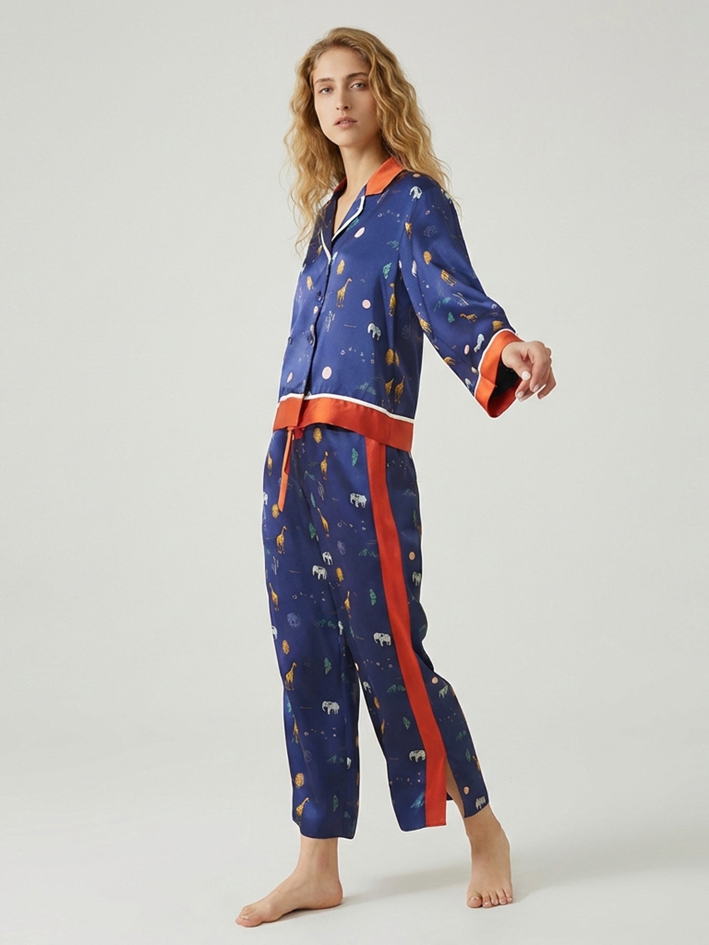 100% Mulberry Silk Printed Pajama Set#color_Navy Print