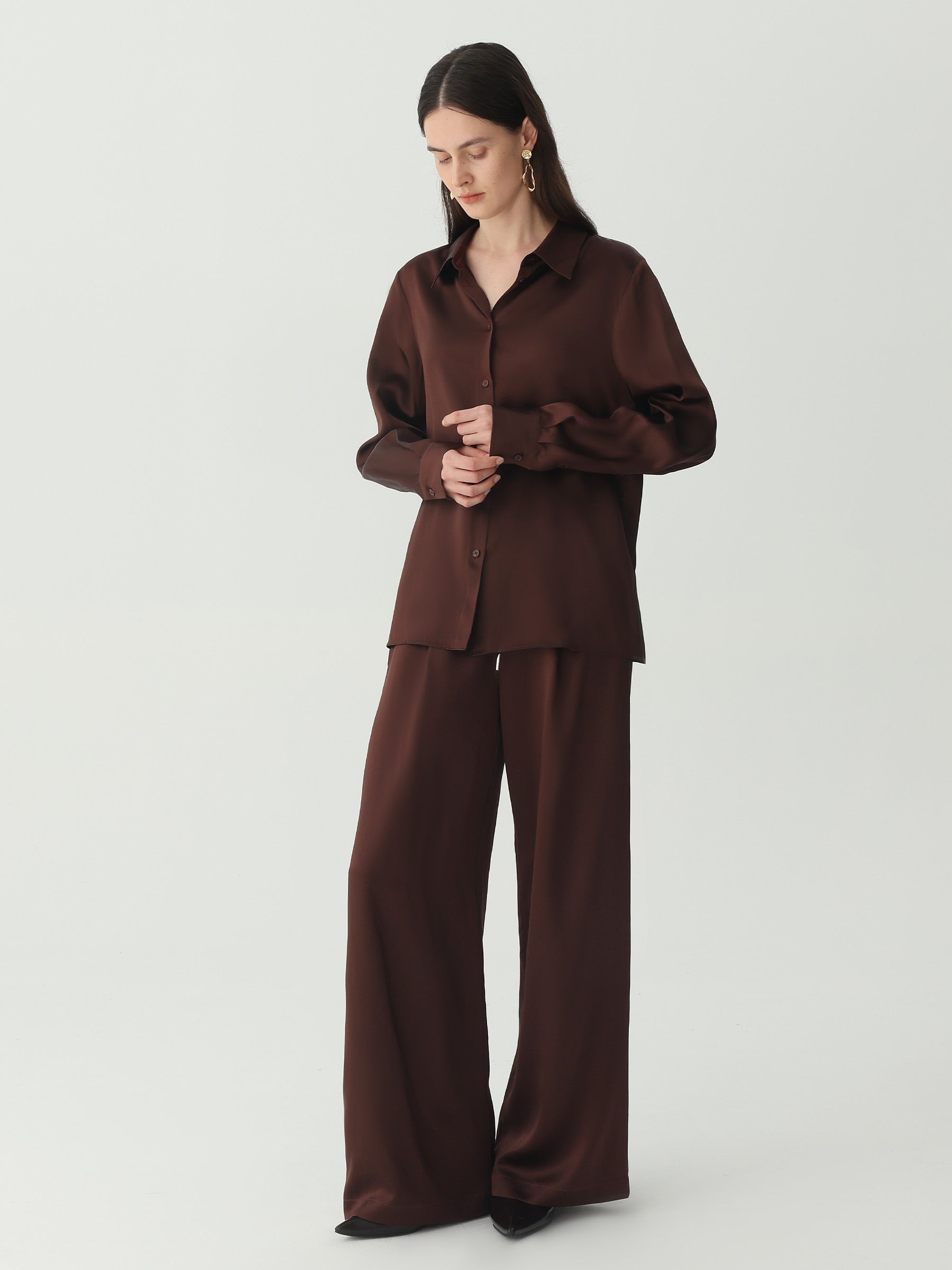 Hyaluronic-Infused Silk Shirt #color_Chocolate