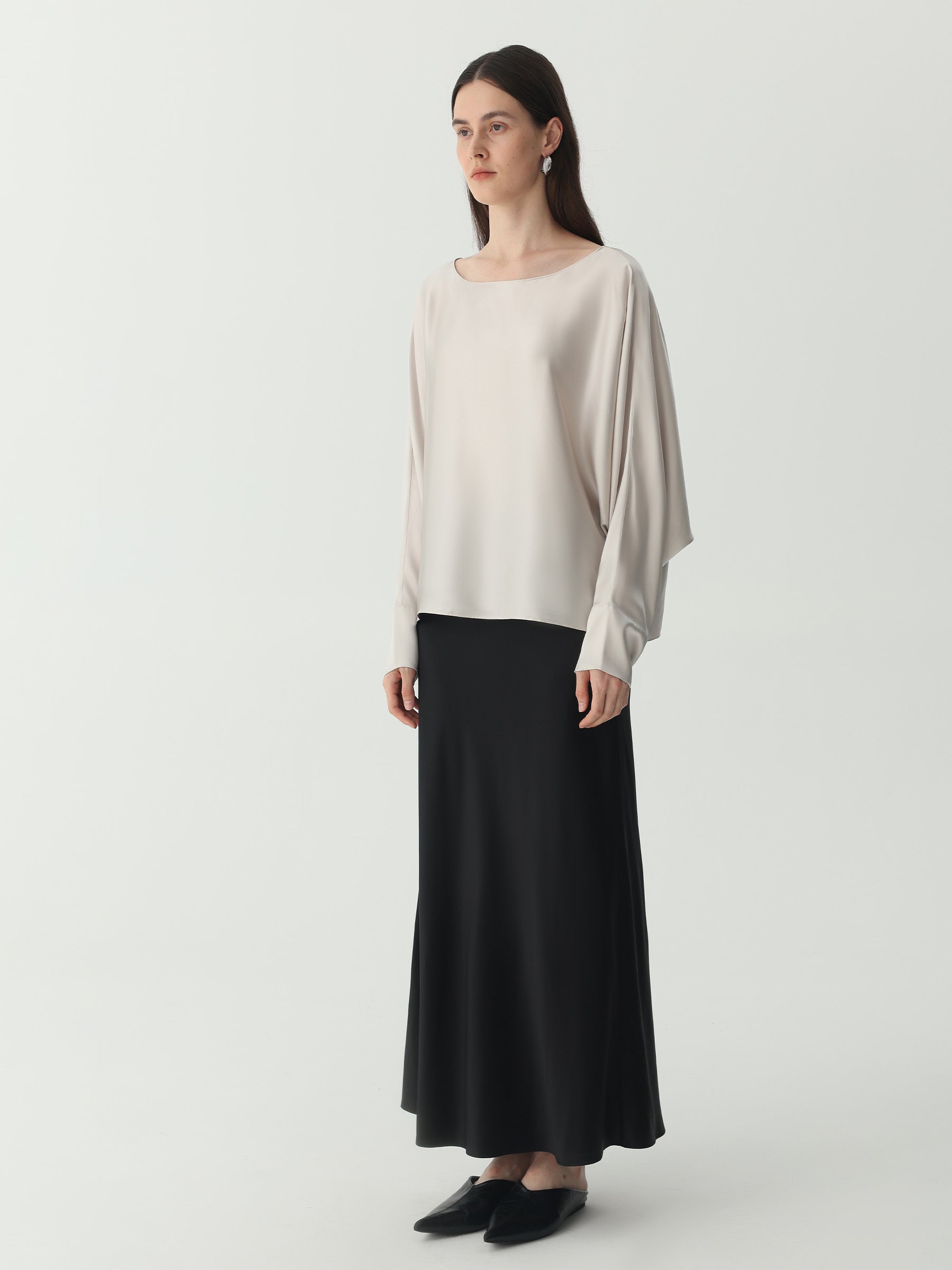 Ankle-length Midi Skirt in Silk #color_Black