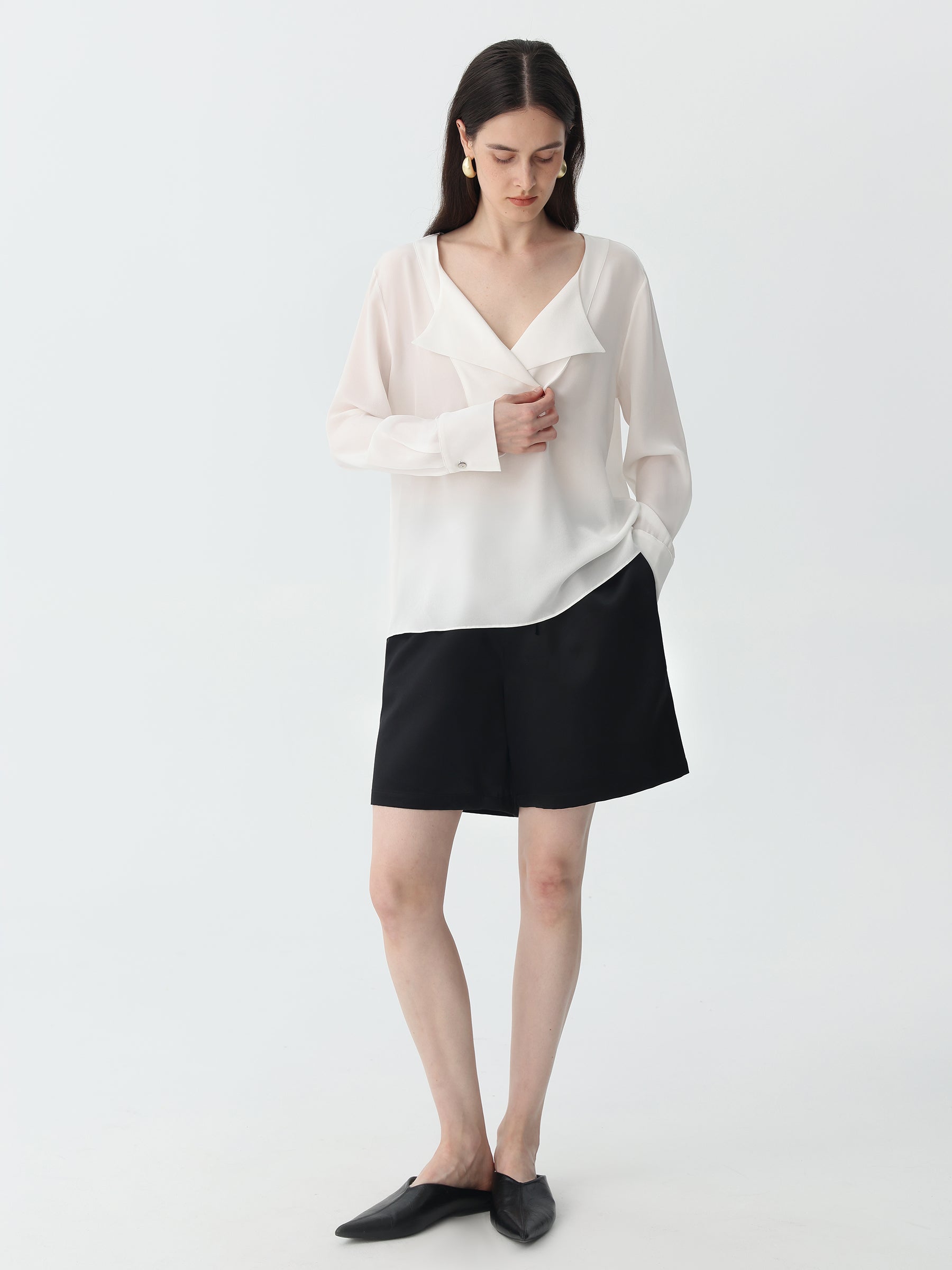 Silk-Wool Blend Shorts #color_Black