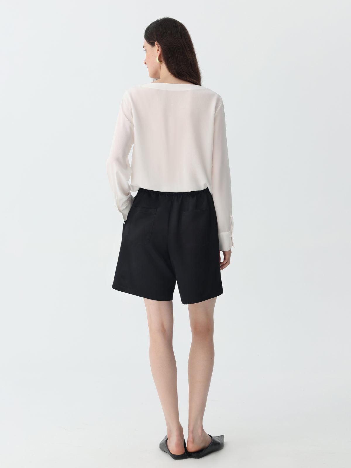 Silk-Wool Blend Shorts #color_Black