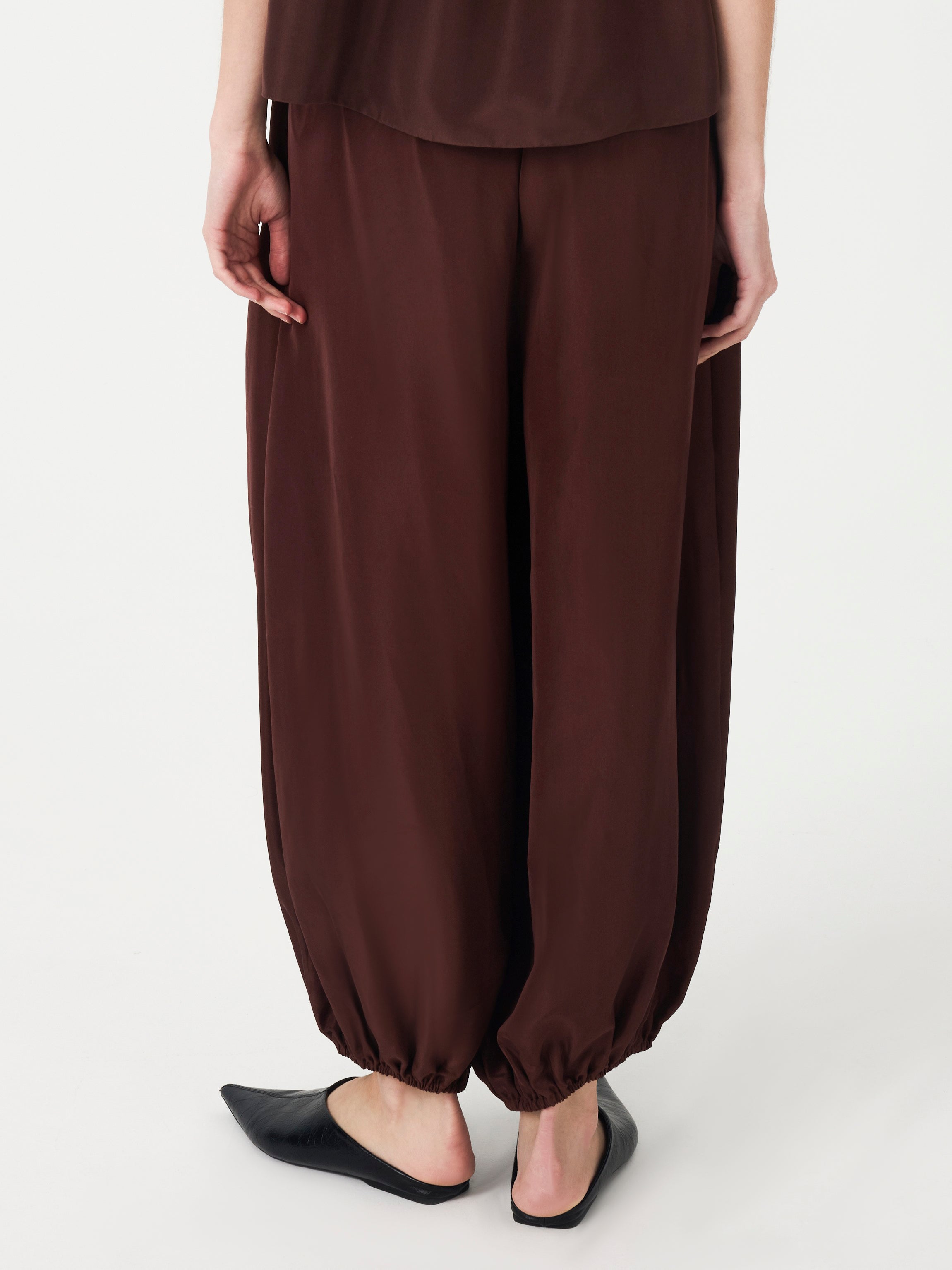 19 Momme Mulberry Silk Balloon Pants#color_Chocolate