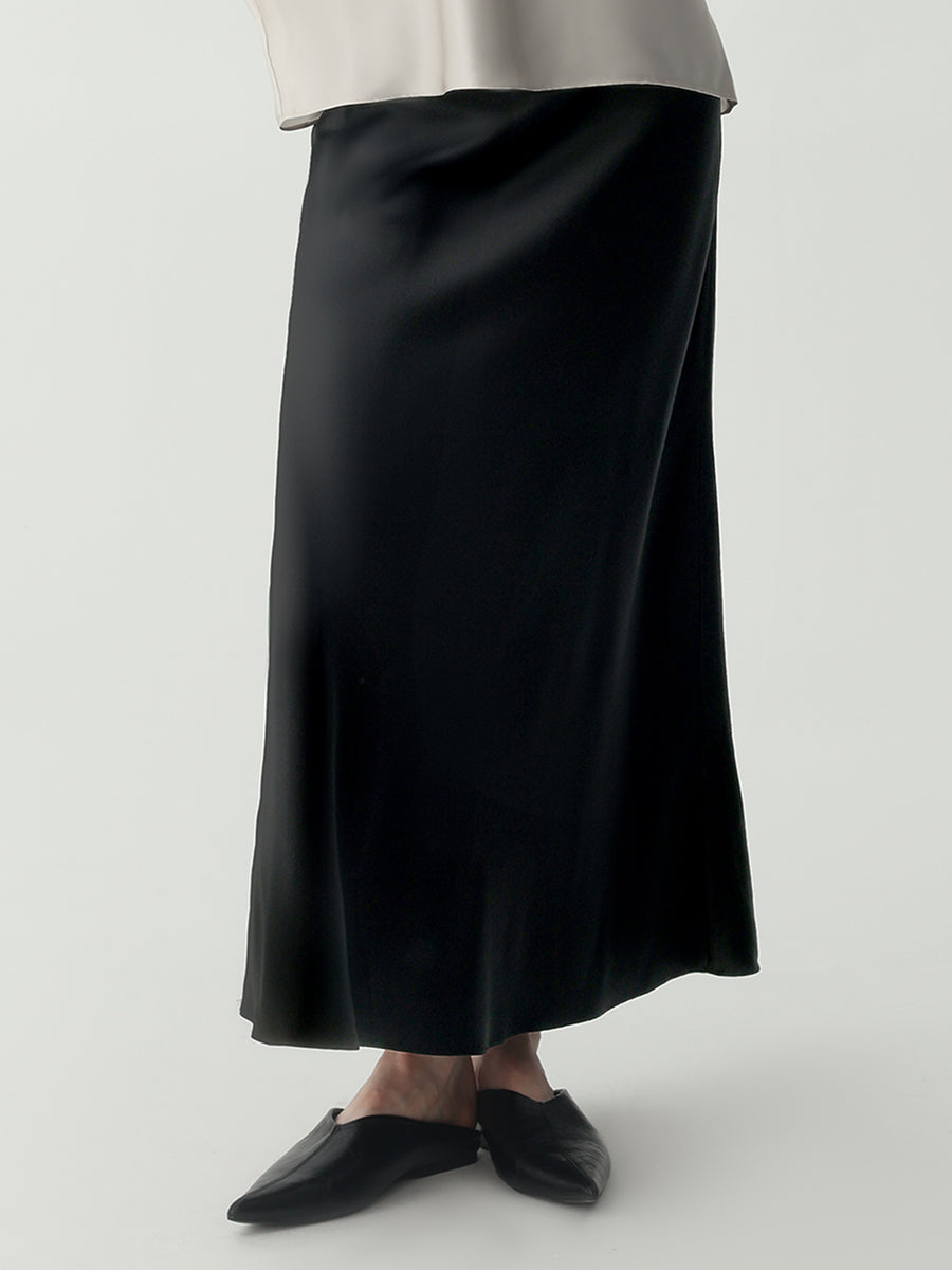 Ankle-length Midi Skirt in Silk #color_Black