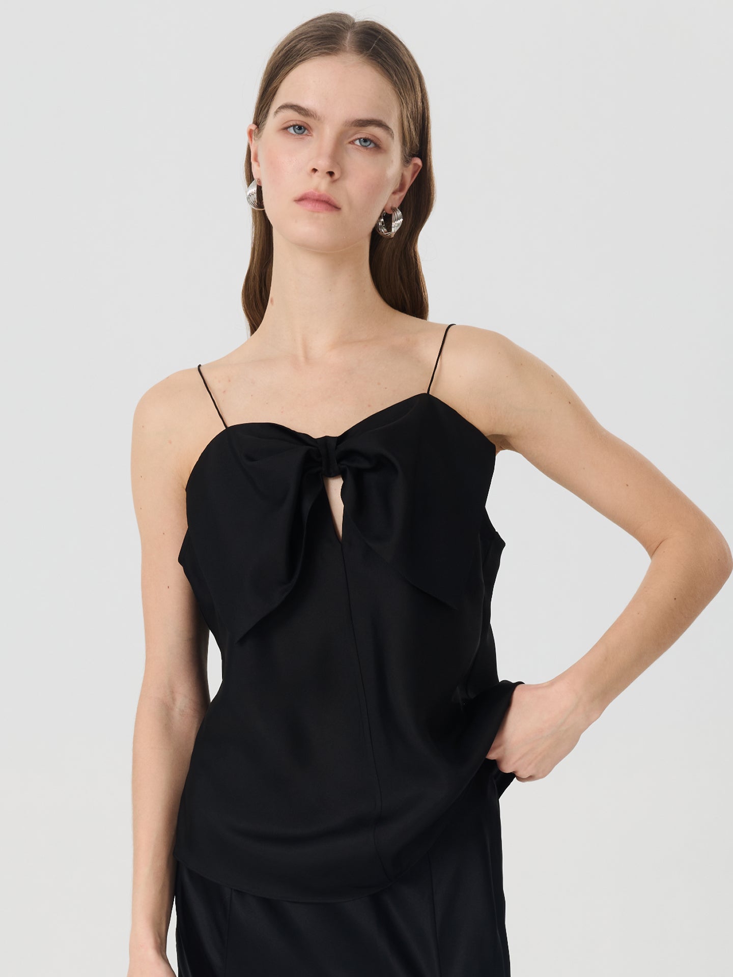 Bow-Detail Silk Camisole Top#color_Black