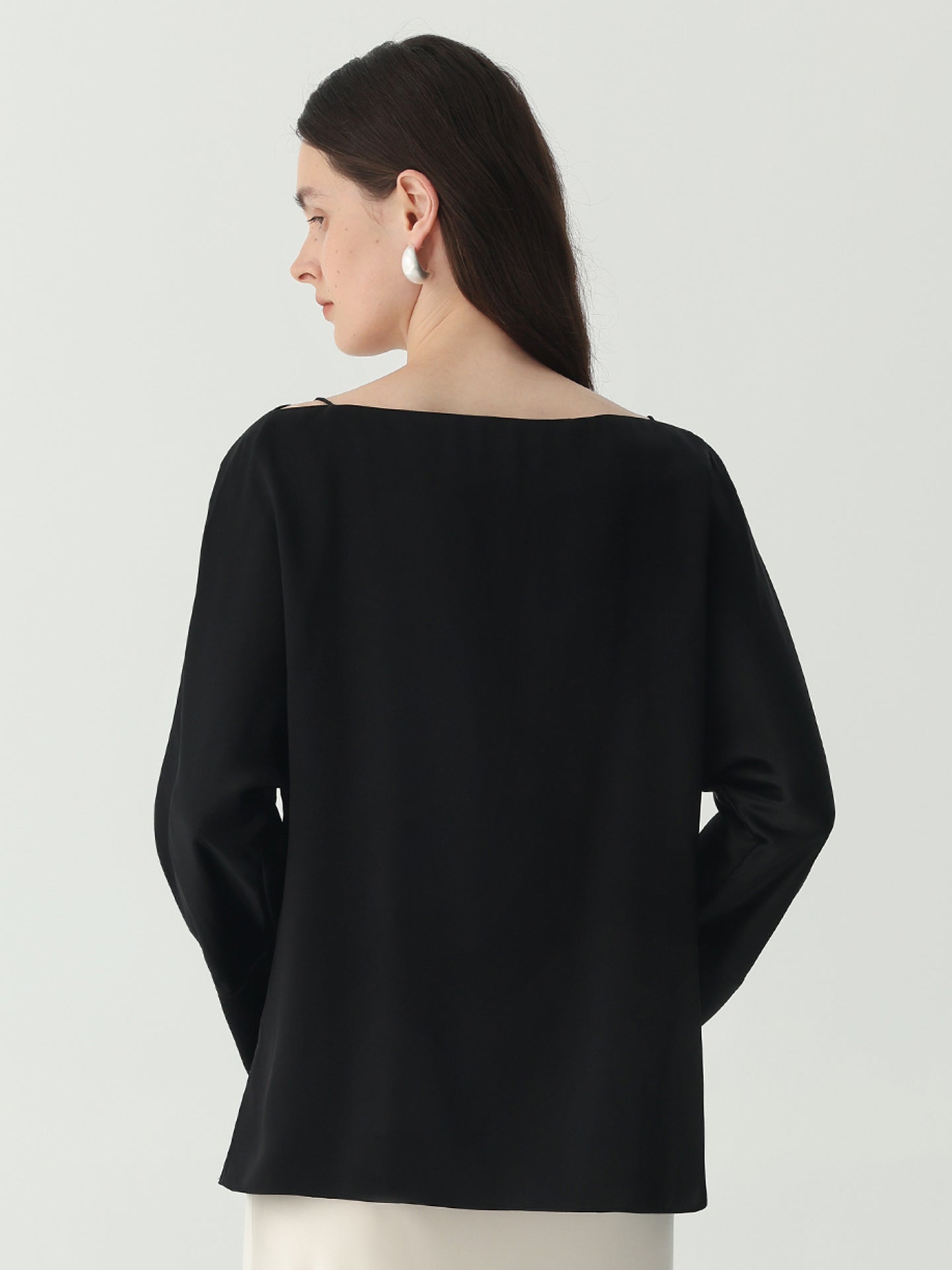 Batwing Sleeve Silk Top with Asymmetrical Pleates#color_Black