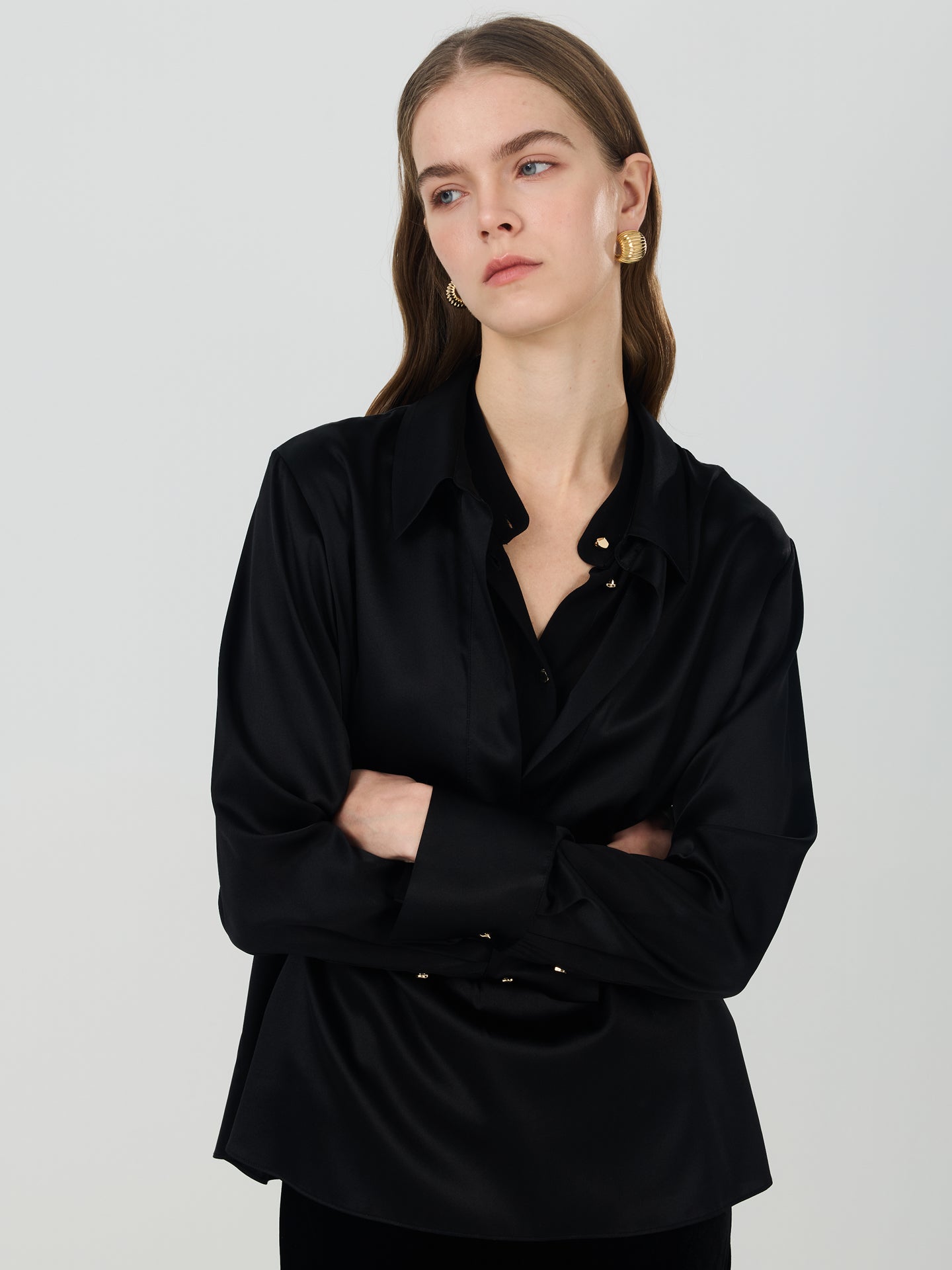 Mulberry Silk Metal Button Blouse#color_Black