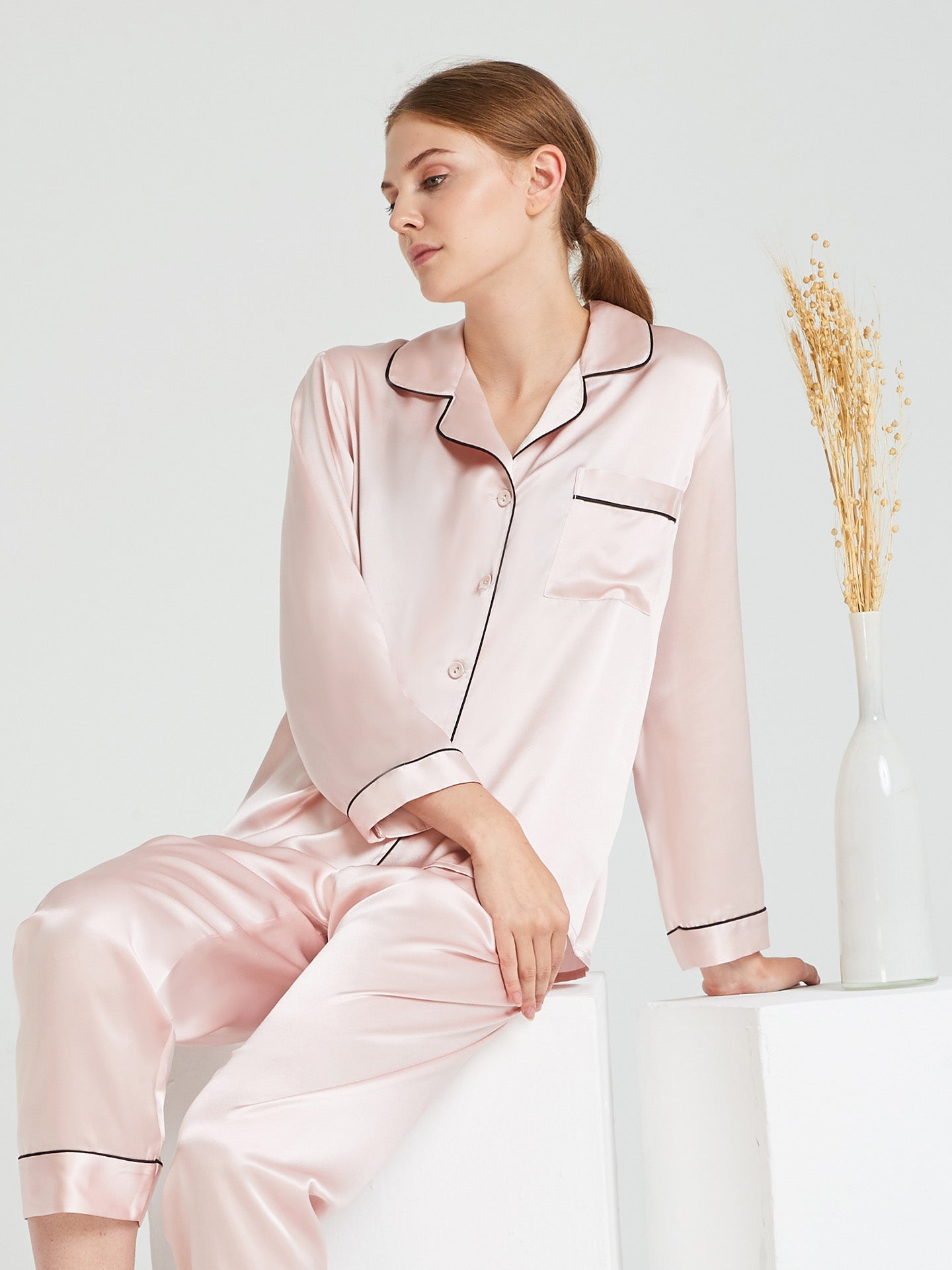 Mulberry Silk Classic Button-Down Pajama Set with Contrast Piping#color_Blush Pink