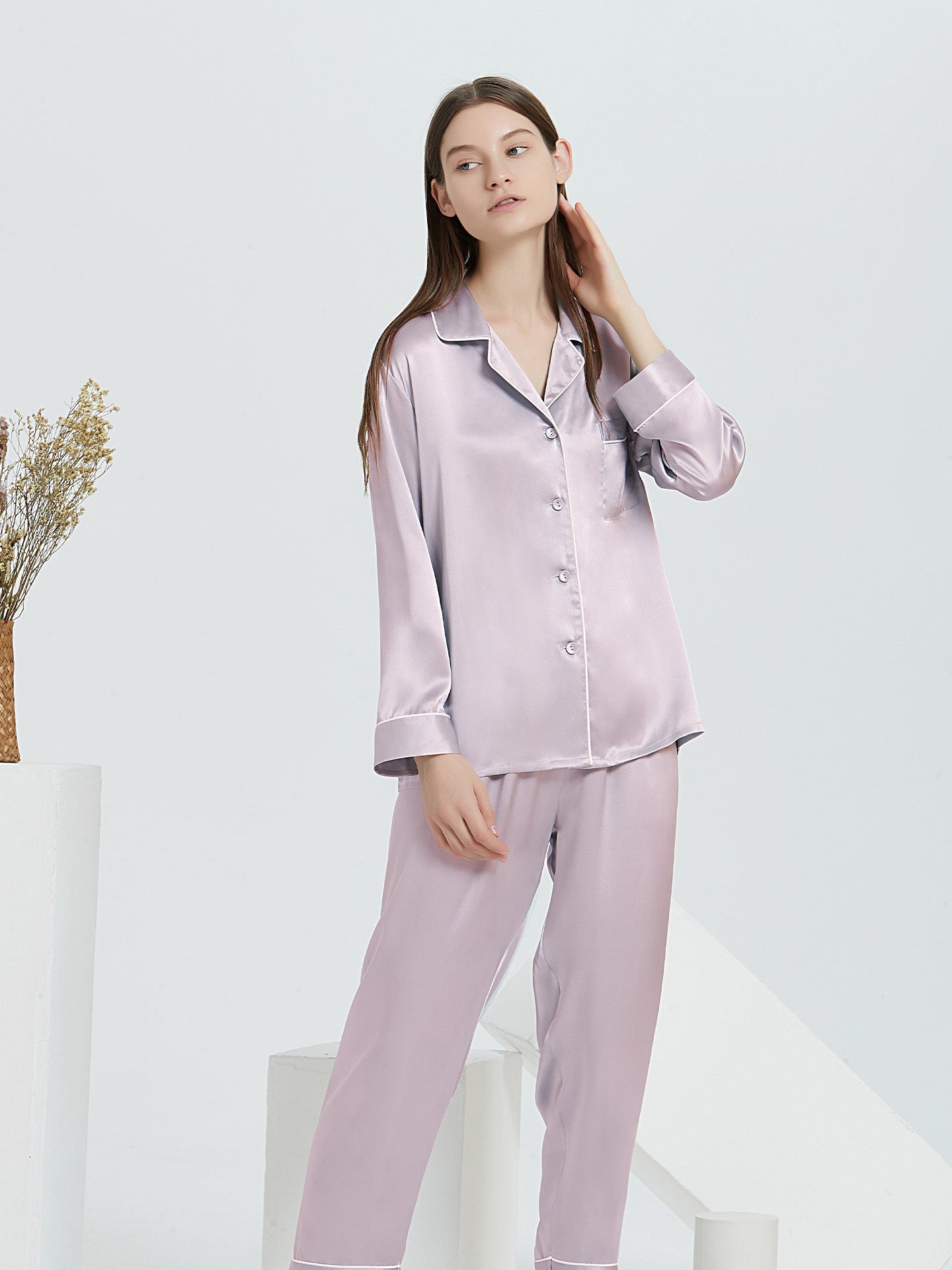 Mulberry Silk Classic Button-Down Pajama Set with Contrast Piping#color_Lilac