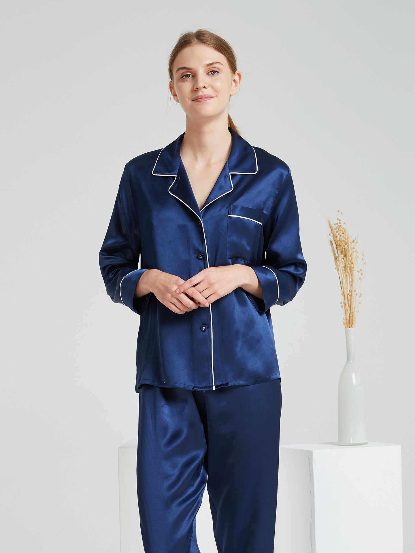 Mulberry Silk Classic Button-Down Pajama Set with Contrast Piping#color_Navy