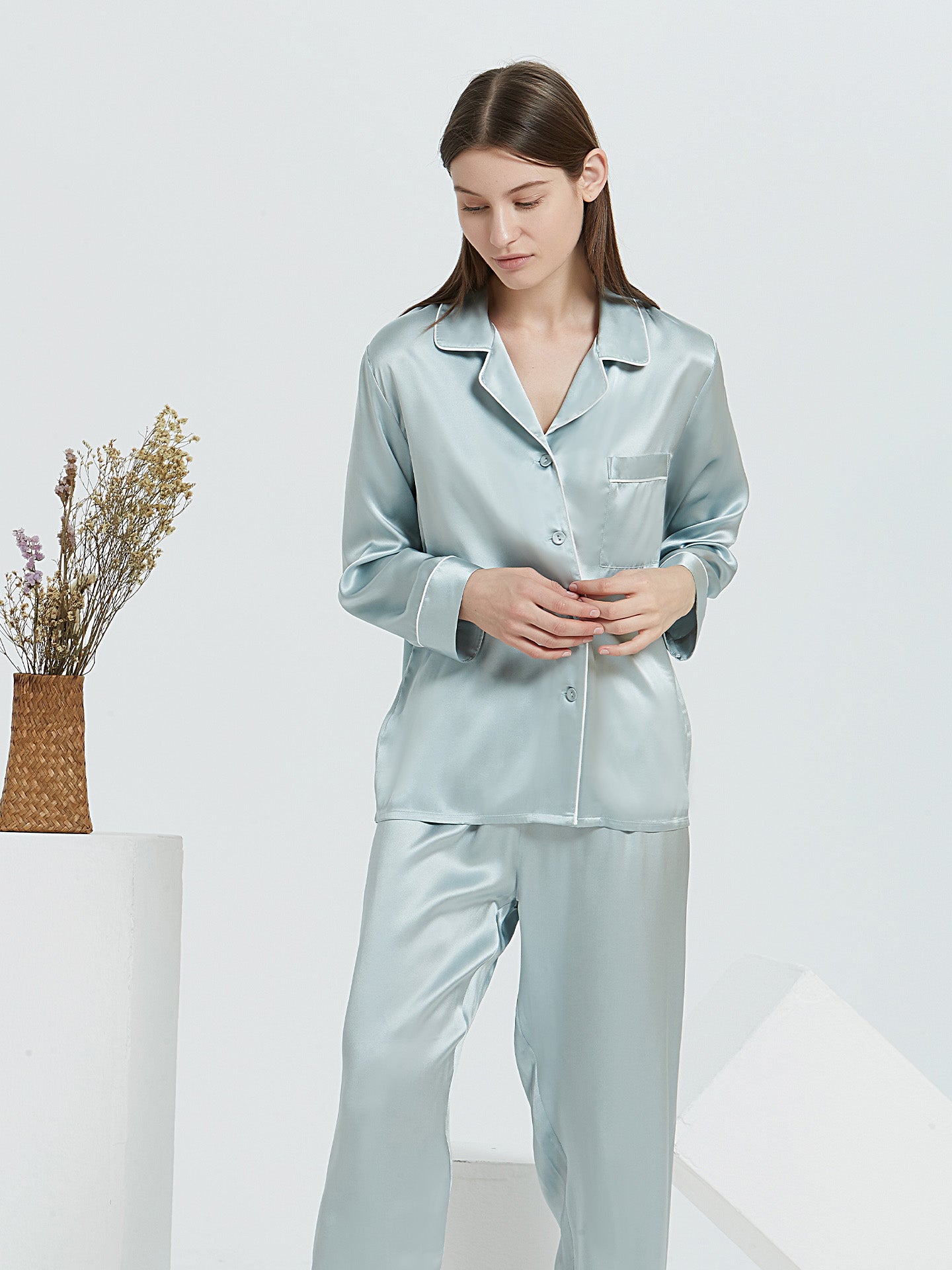 Mulberry Silk Classic Button-Down Pajama Set with Contrast Piping#color_Baby Blue