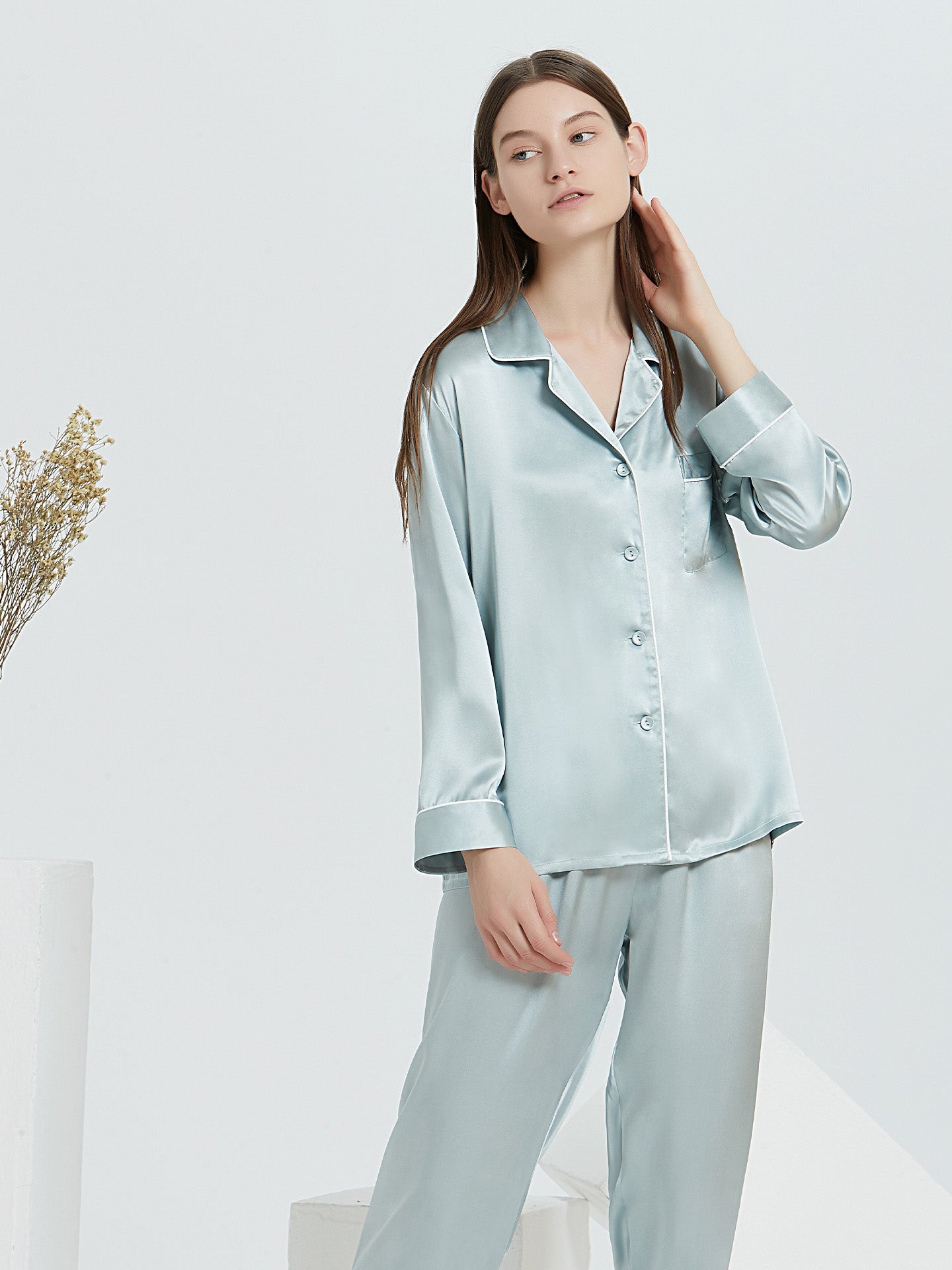 Mulberry Silk Classic Button-Down Pajama Set with Contrast Piping#color_Baby Blue