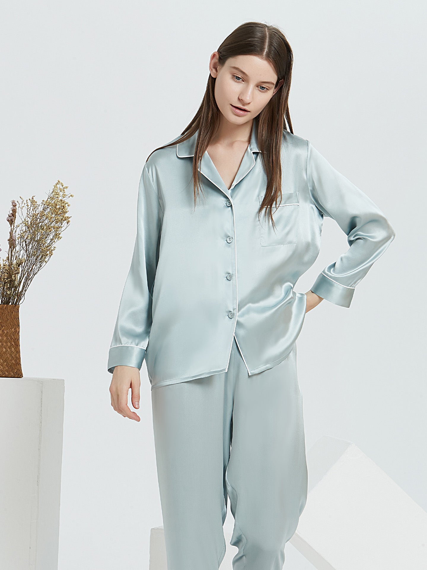Mulberry Silk Classic Button-Down Pajama Set with Contrast Piping#color_Baby Blue
