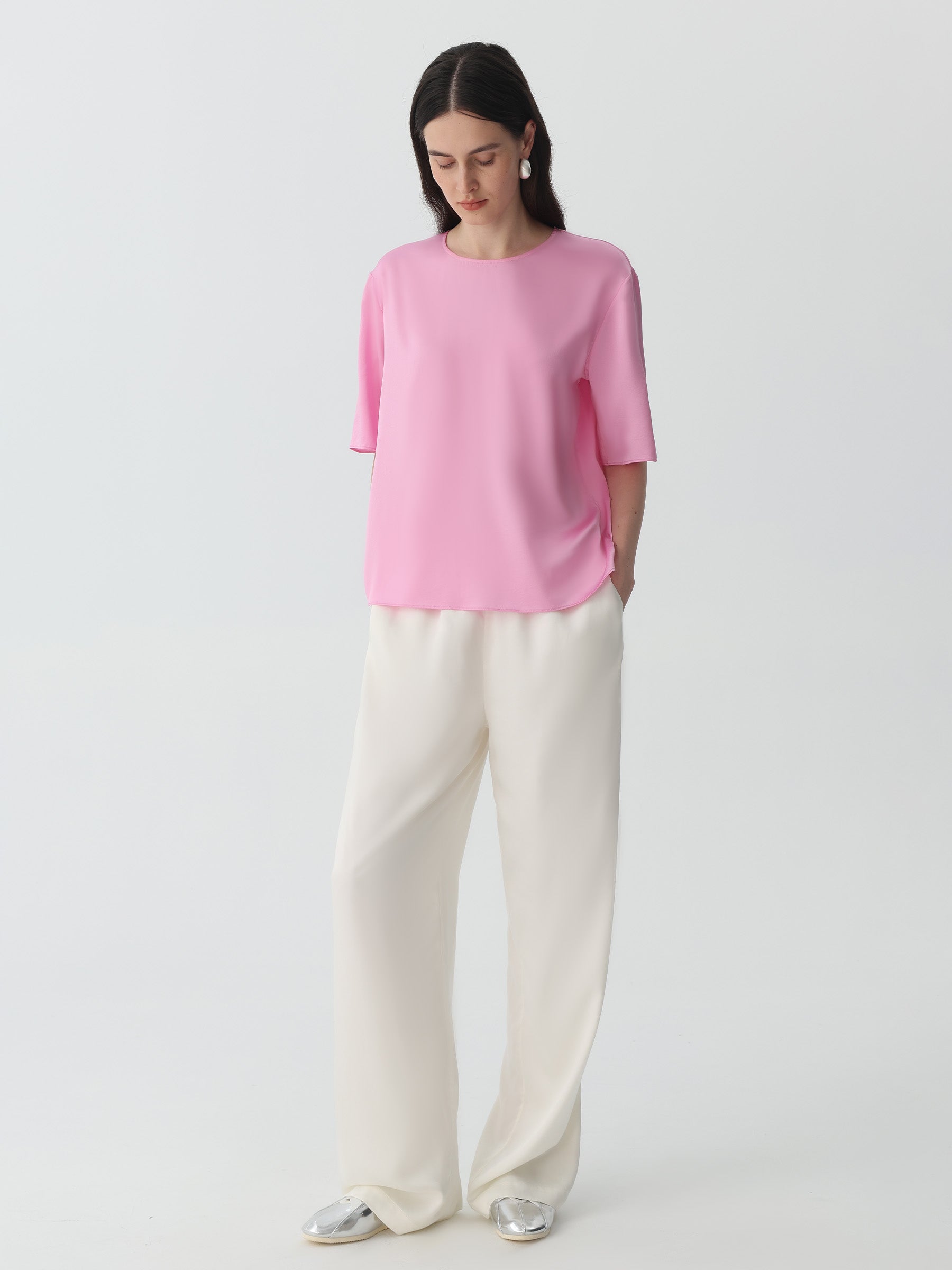 Round Neck Tee in Silk