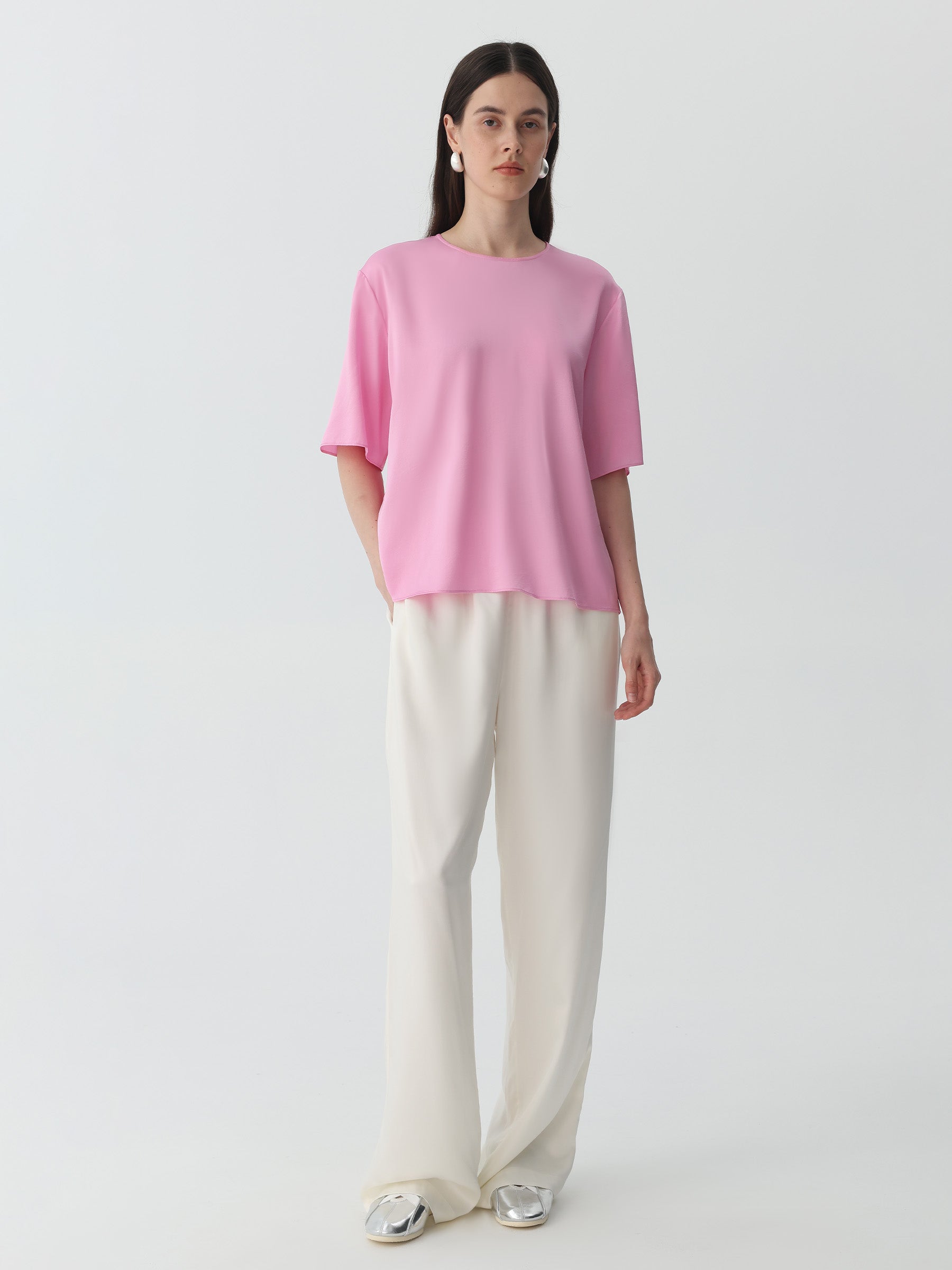 Round Neck Tee in Silk