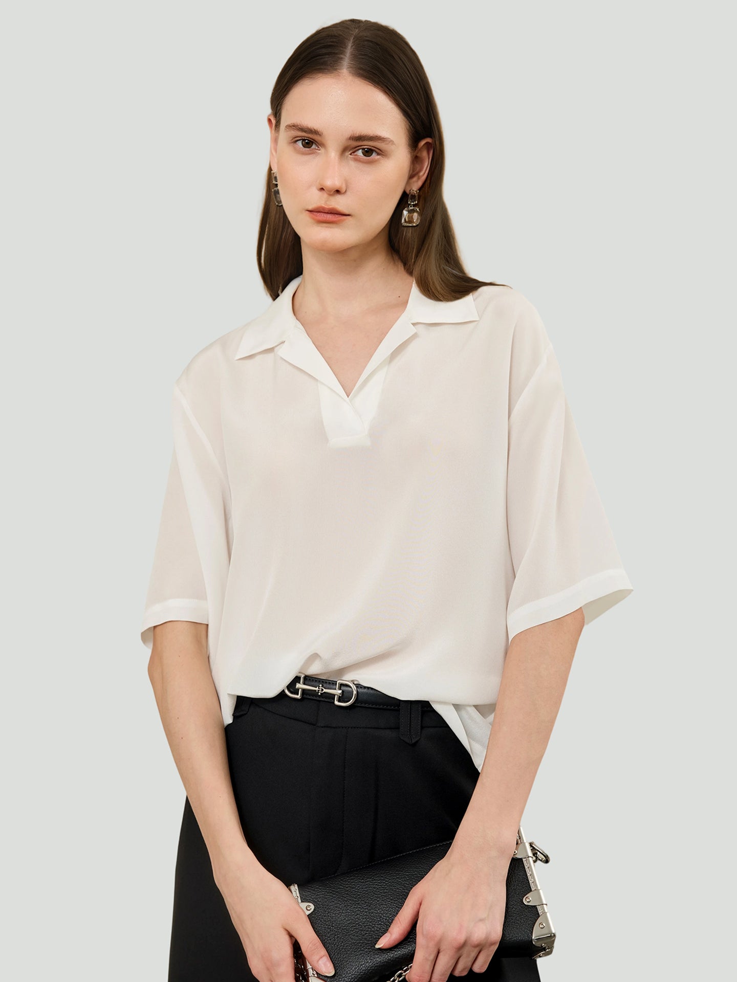 Half-open polo shirt in silk#color_Ivory white