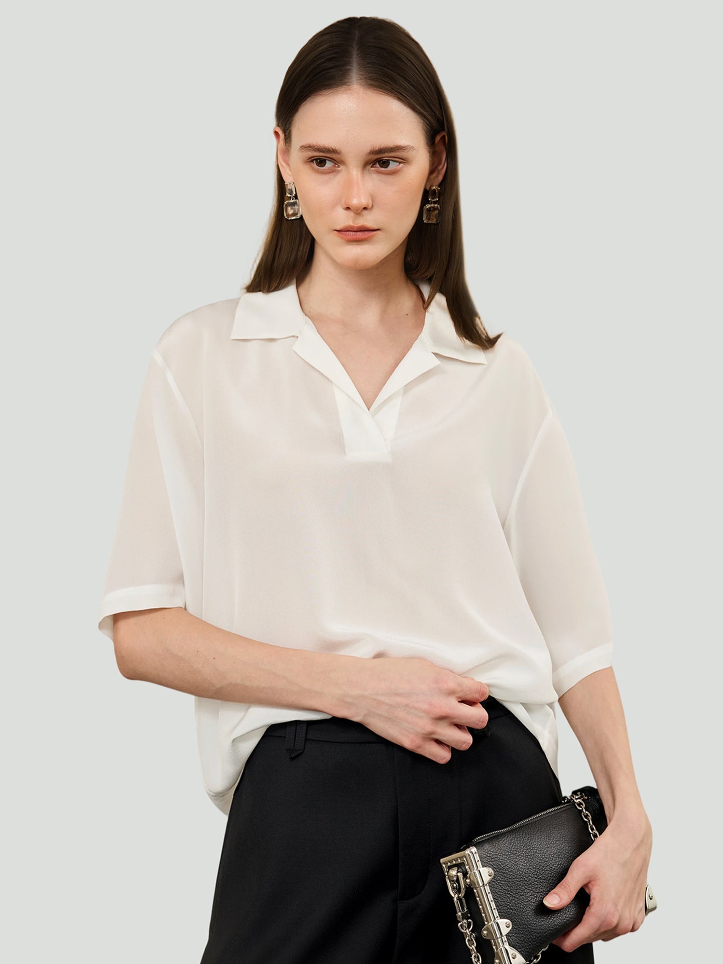 Half-open polo shirt in silk#color_Ivory white