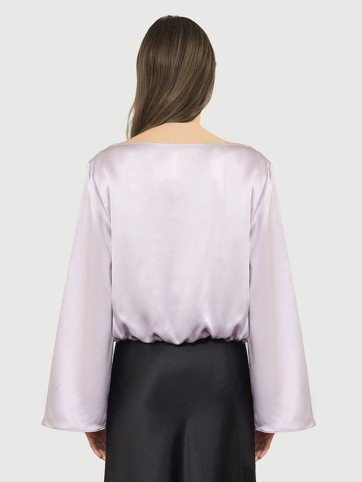 Bell-sleeved top in Silk #color_Lilac