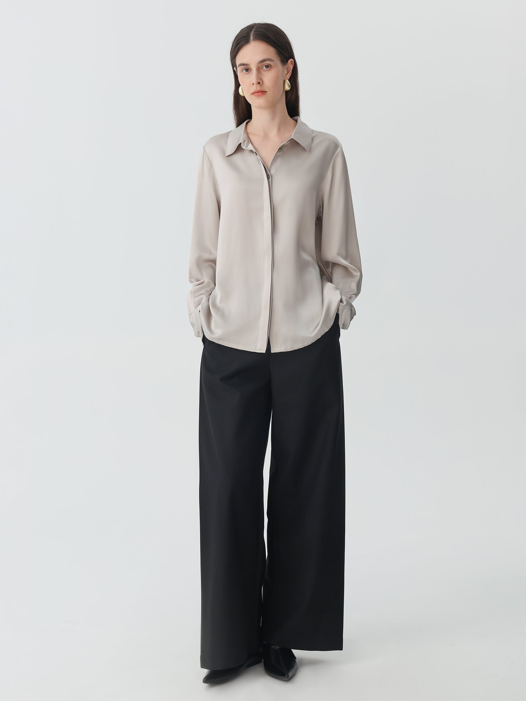 Washable Blouse in silk #color_Premium Grey