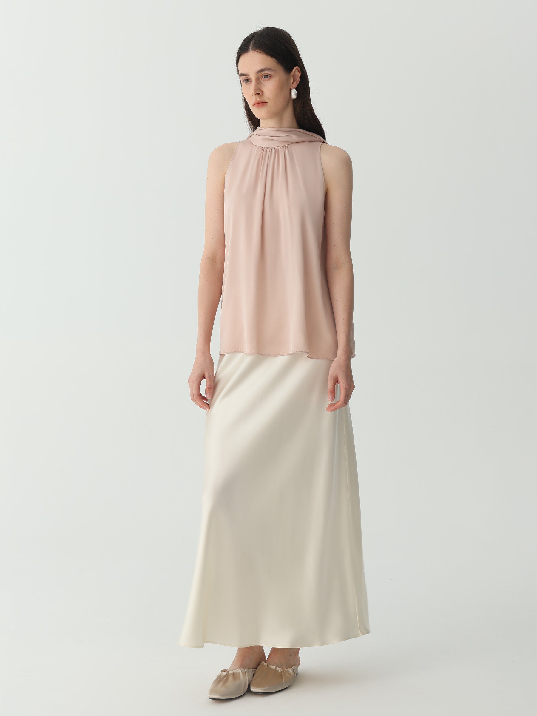 Ankle-length Midi Skirt in Silk #color_Ivory White