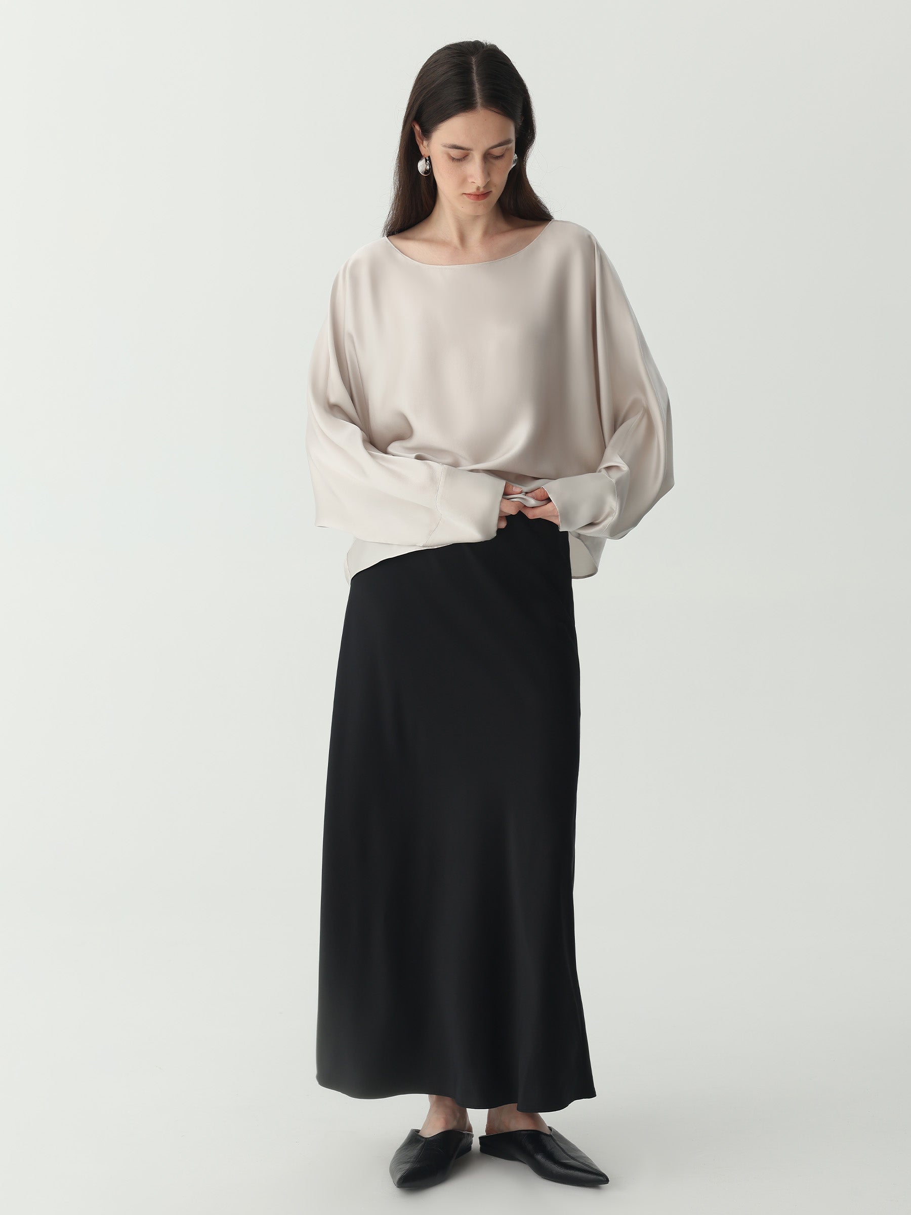 Ankle-length Midi Skirt in Silk #color_Black