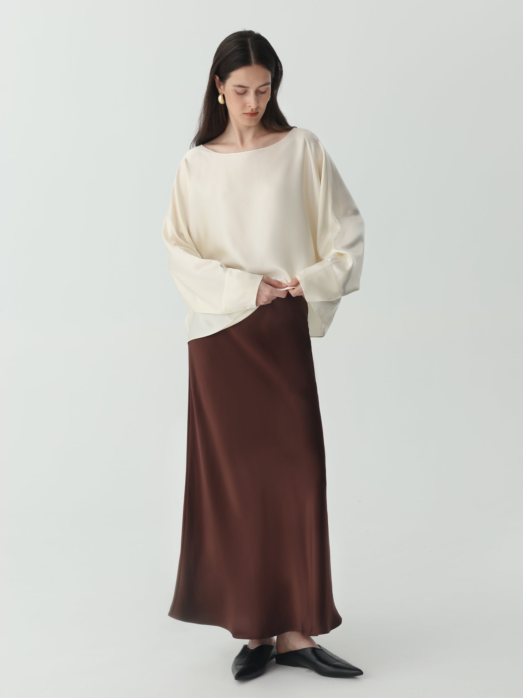 Ankle-length Midi Skirt in Silk #color_Chocolate