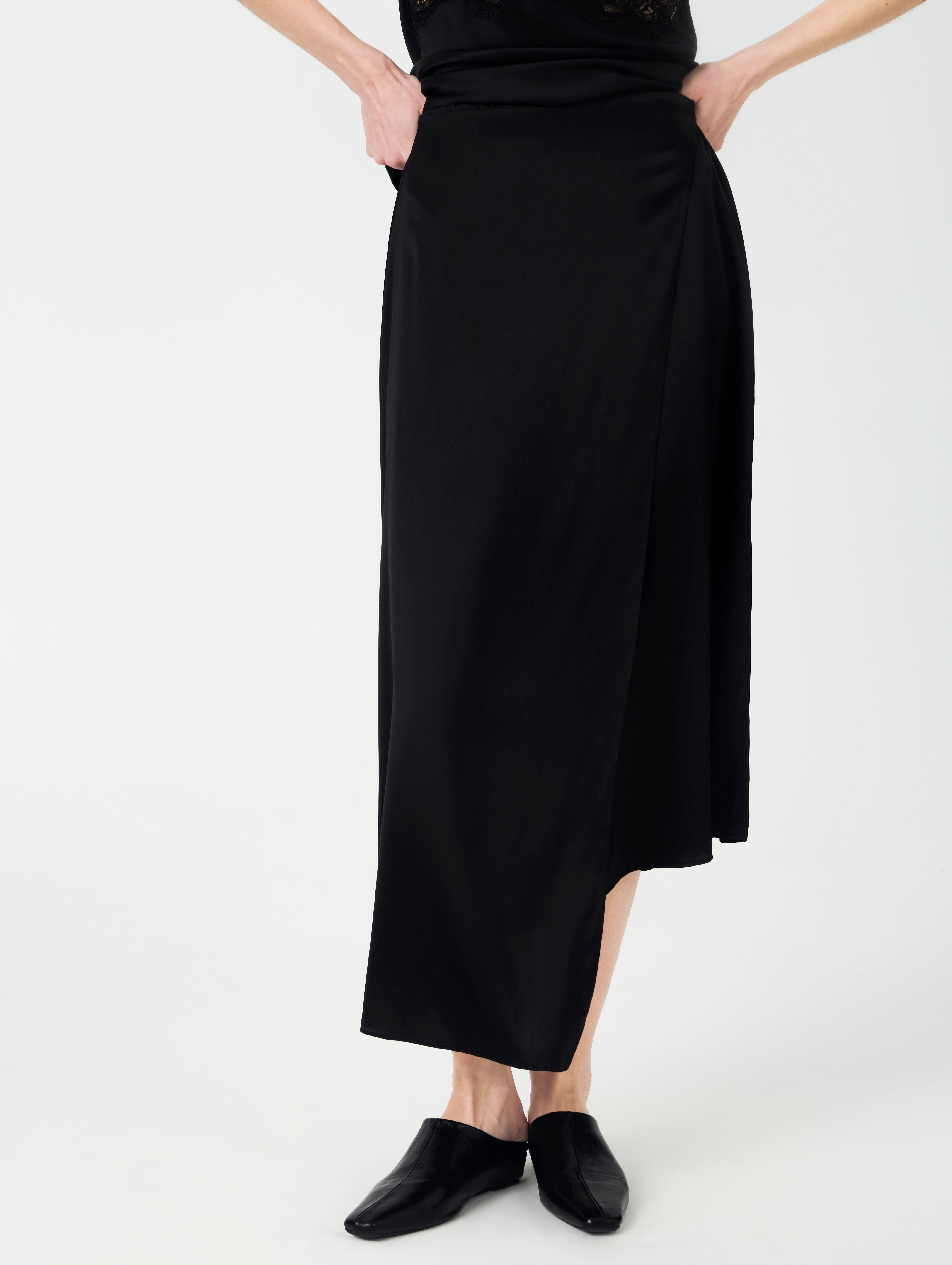 19 Momme Silk Wrap Midi Skirt#color_Black