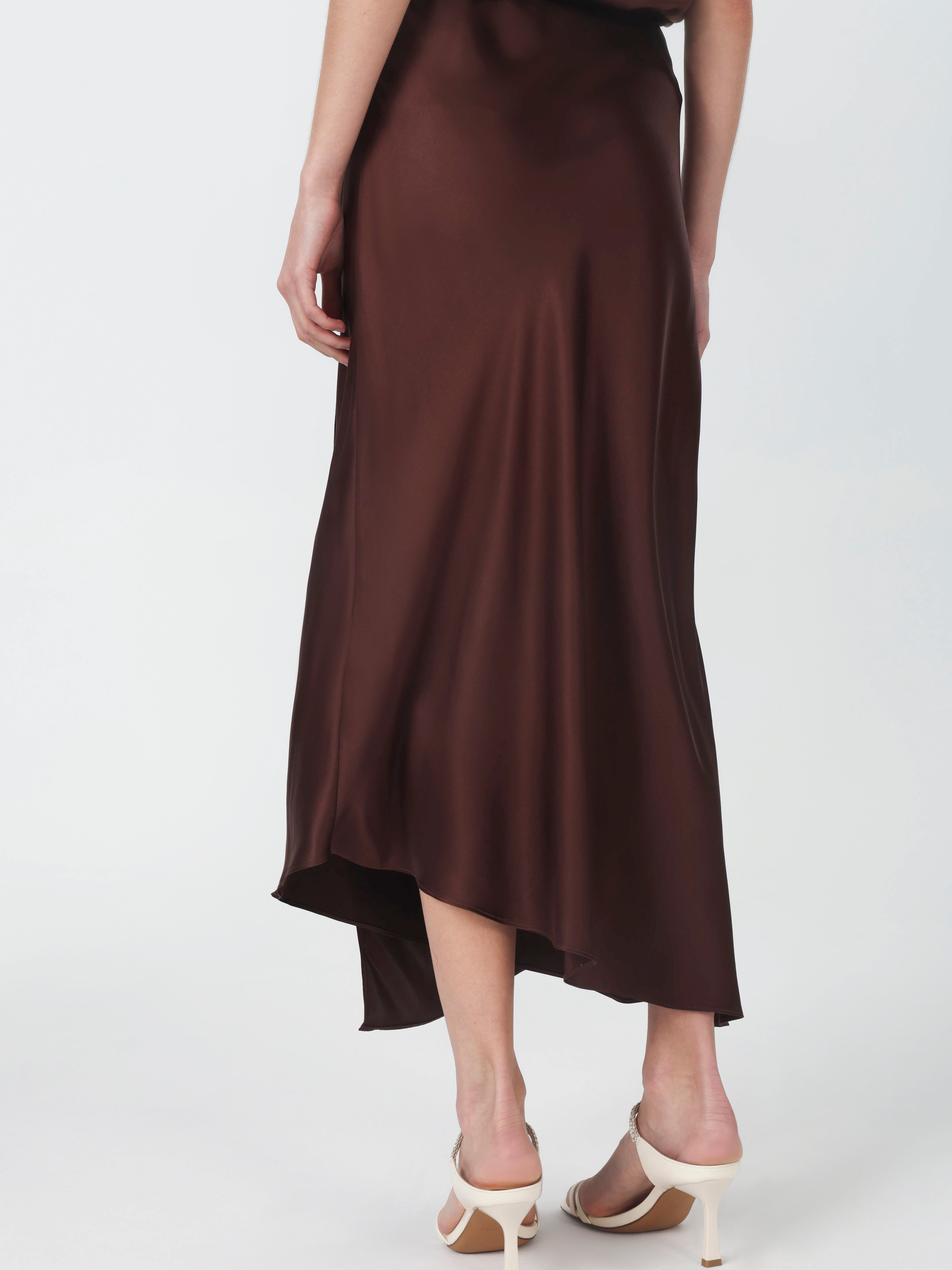 19 Momme Silk Wrap Midi Skirt#color_Chocolate